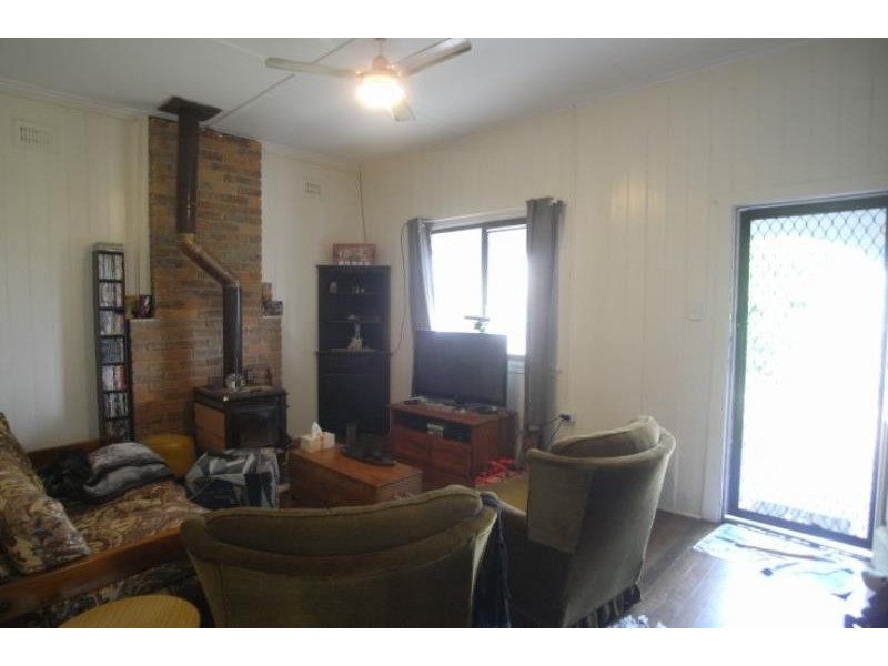 45 Moon St, Wingham NSW 2429