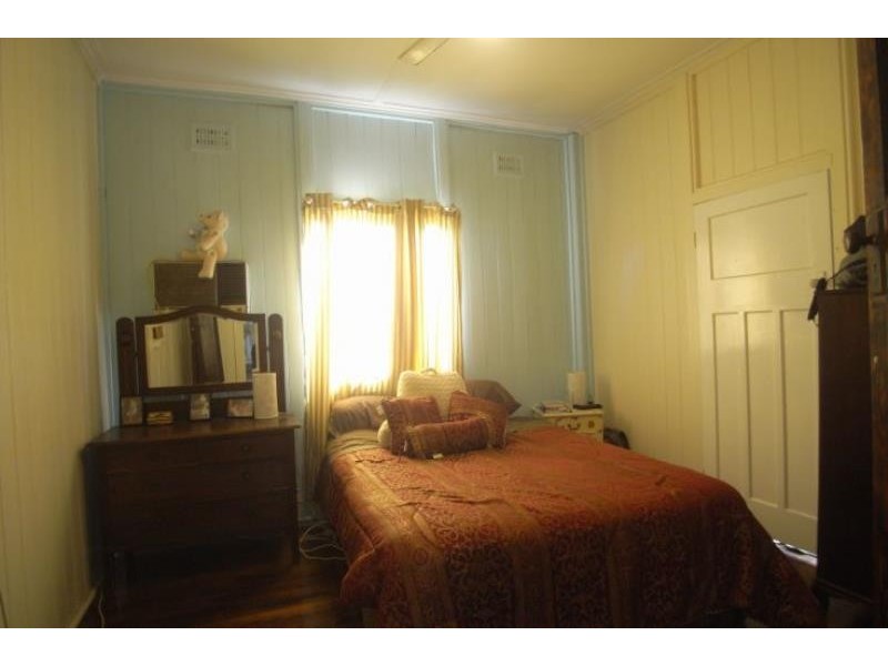 45 Moon St, Wingham NSW 2429