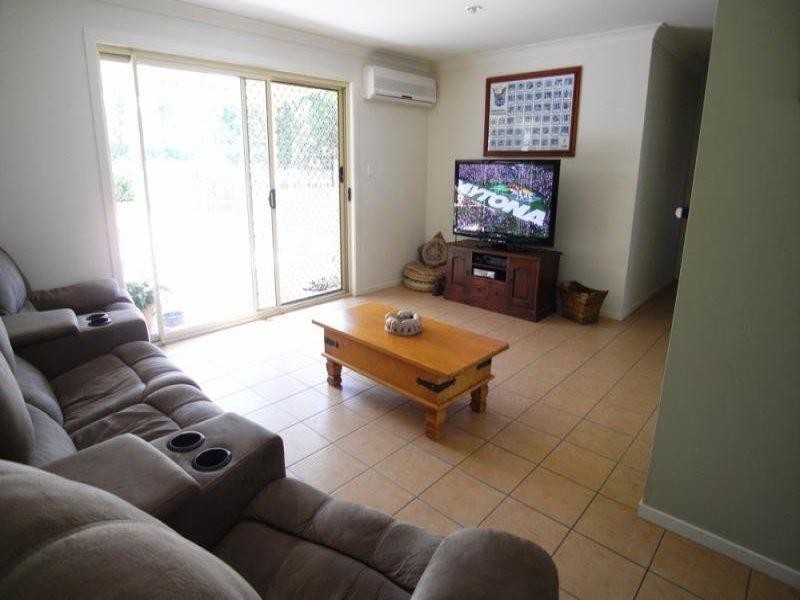 1 Hereford Cl, Wingham NSW 2429