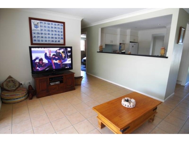 1 Hereford Cl, Wingham NSW 2429