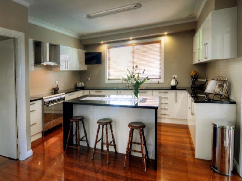 1 Lobban Rd, Wingham NSW 2429