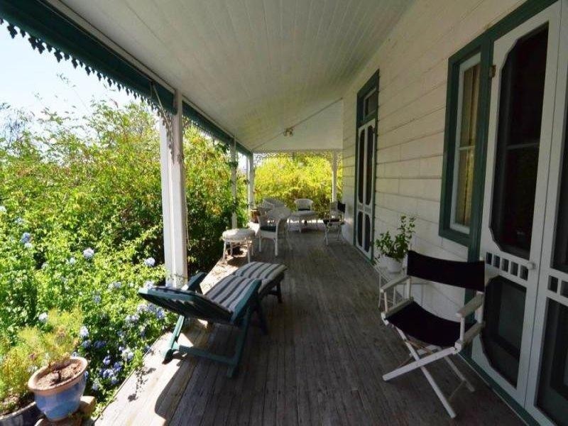 22 Queen St, Wingham NSW 2429