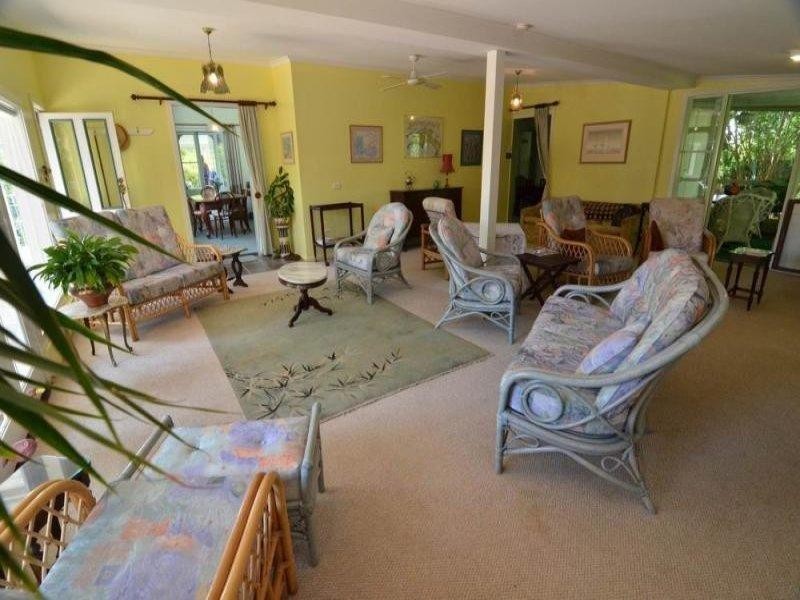 22 Queen St, Wingham NSW 2429