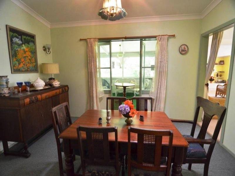 22 Queen St, Wingham NSW 2429