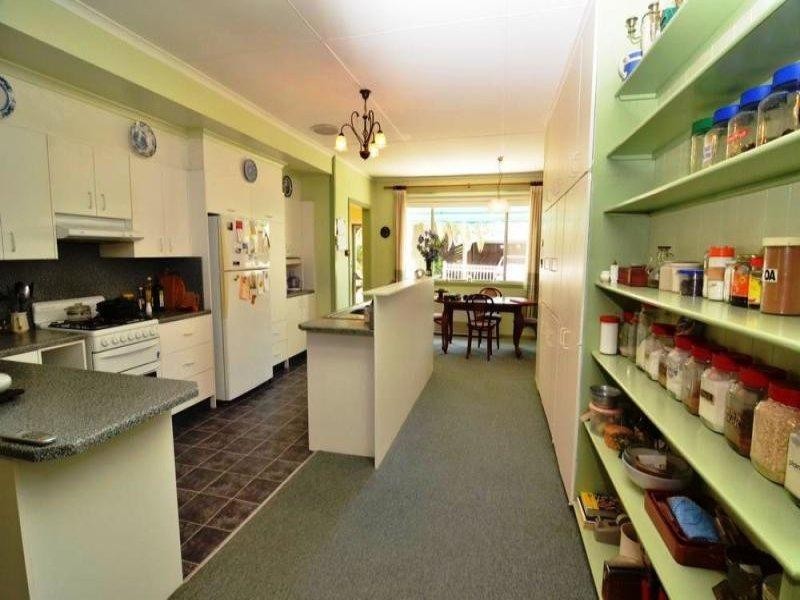22 Queen St, Wingham NSW 2429