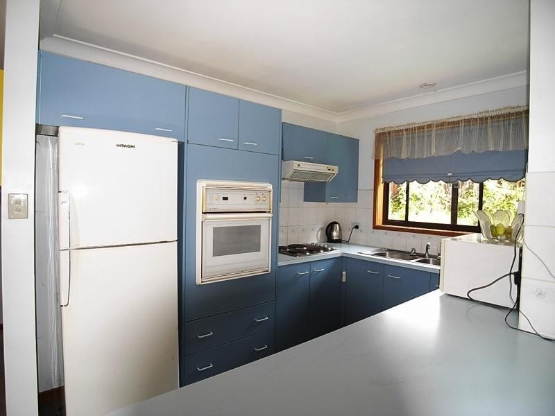 2/18 Bahanas Cl, Wingham NSW 2429