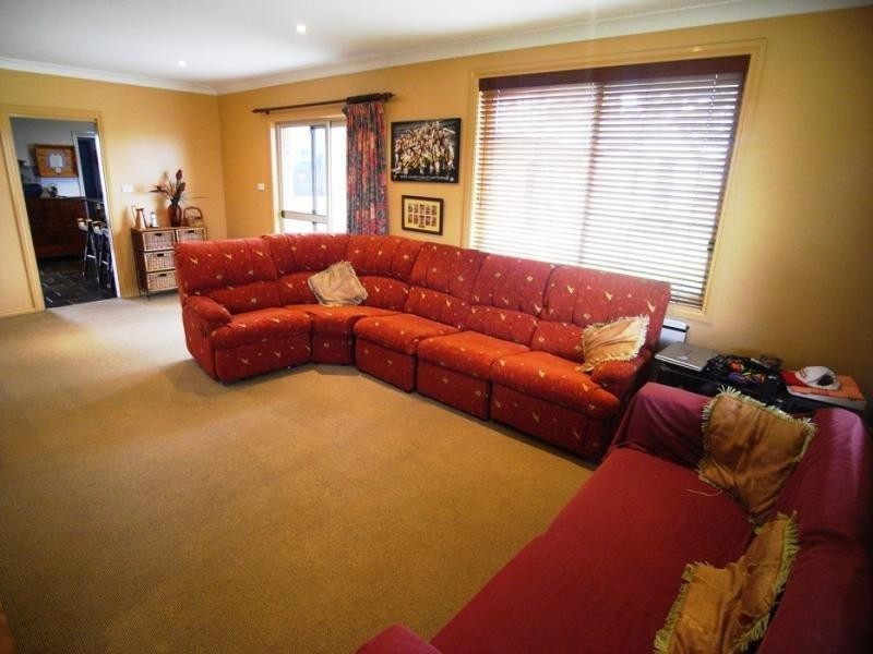 8 Abbotts Falls Rd, Wingham NSW 2429