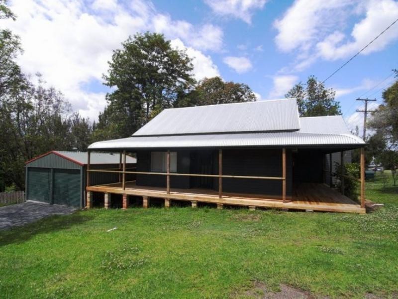 19 Primrose St, Wingham NSW 2429