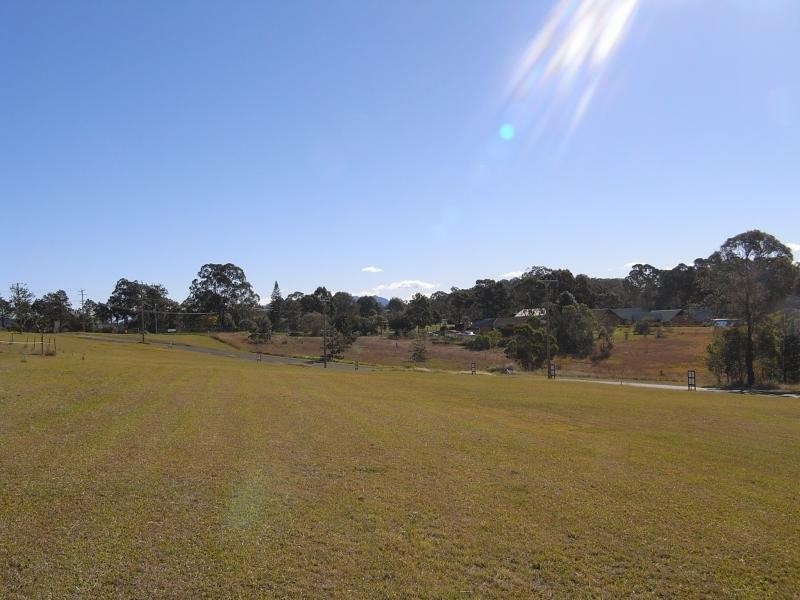 Mountview Ave, Wingham NSW 2429