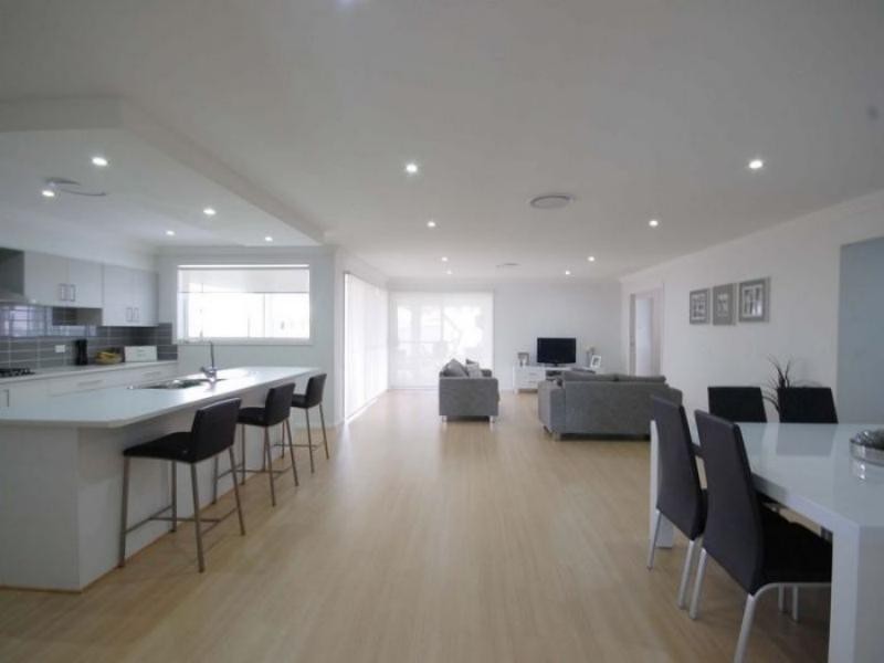 20 Ellenora Cct, Wingham NSW 2429