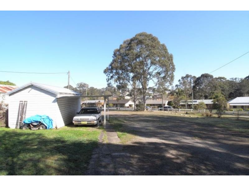 7 Machin Pde, Wingham NSW 2429