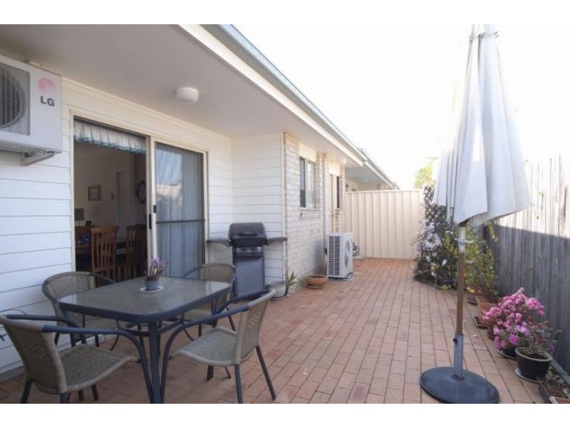 1/39 Combined St, Wingham NSW 2429