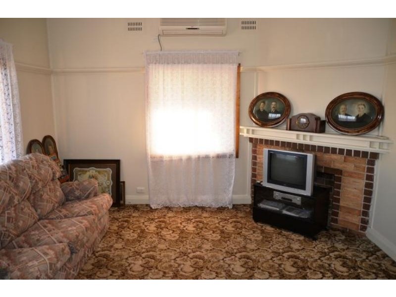 5 Mortimer St, Wingham NSW 2429