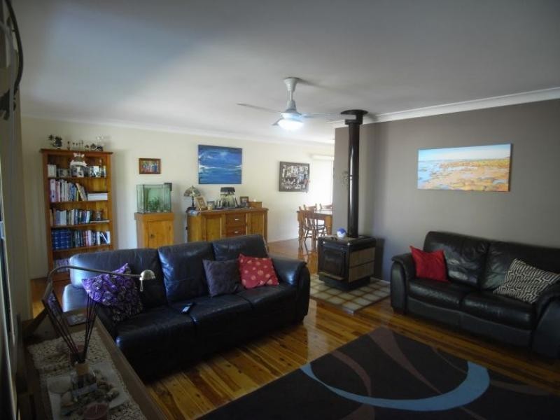 88 Richardson St, Wingham NSW 2429