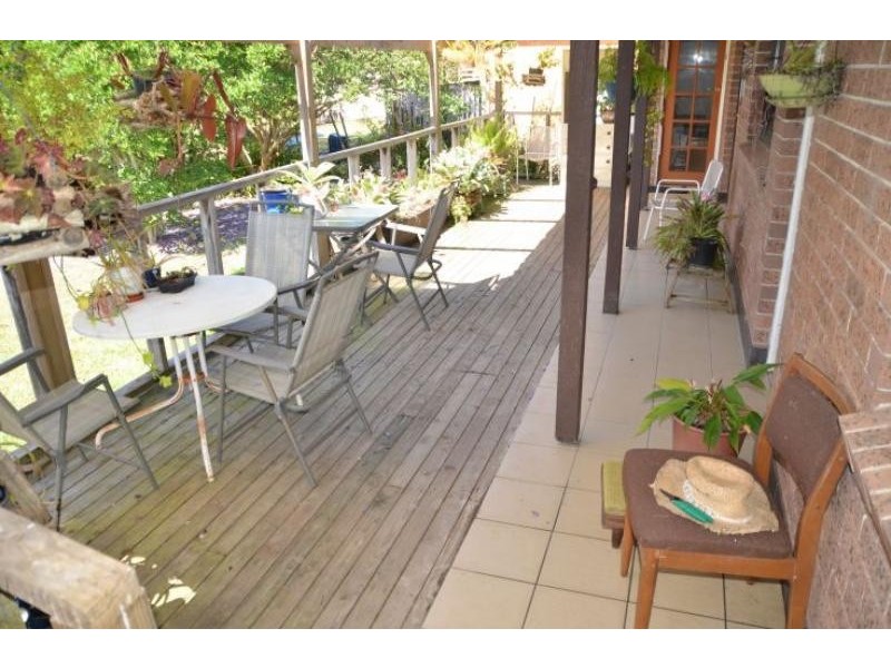 42 Appletree St, Wingham NSW 2429