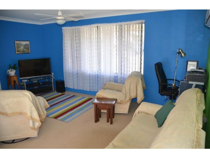 13 Gollan St, Wingham NSW 2429