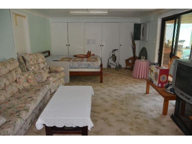 13 Gollan St, Wingham NSW 2429