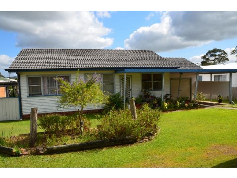 7 Summerville St, Wingham NSW 2429