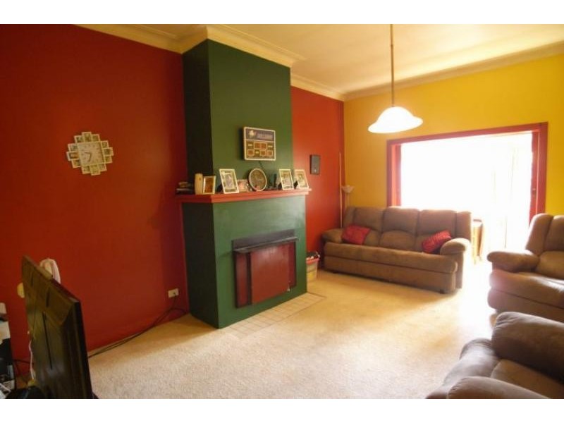 15 Canget St, Wingham NSW 2429