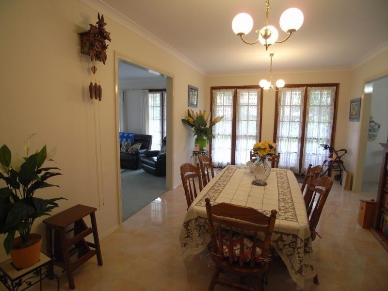37 Dugdale Ave, Taree NSW 2430