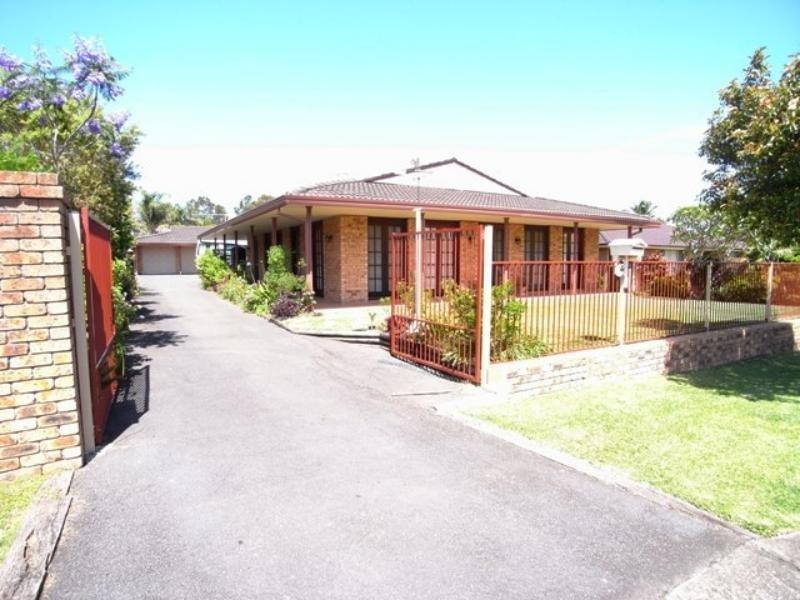 37 Dugdale Ave, Taree NSW 2430