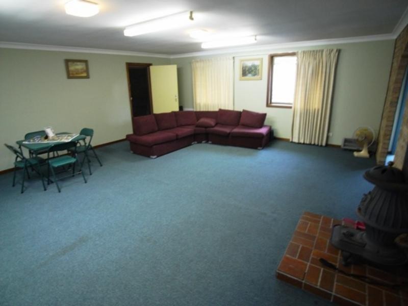 37 Dugdale Ave, Taree NSW 2430