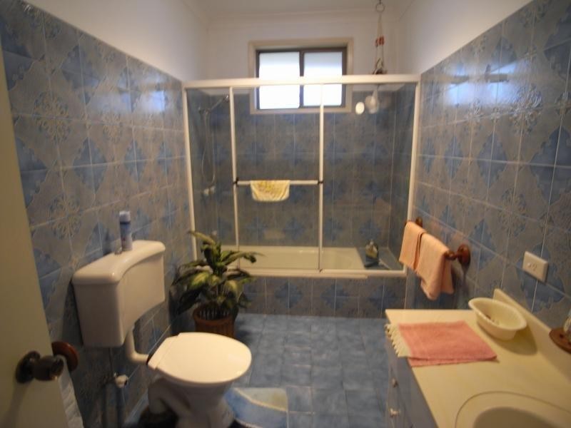 37 Dugdale Ave, Taree NSW 2430