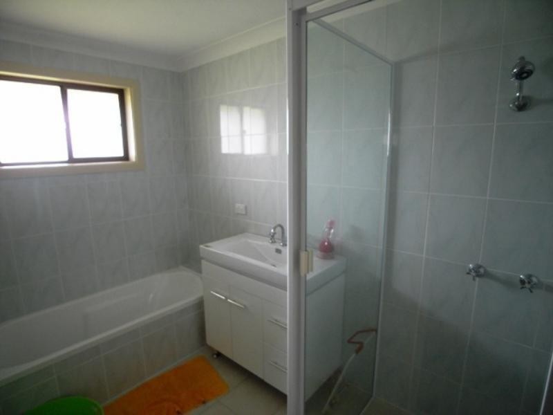 37 Dugdale Ave, Taree NSW 2430