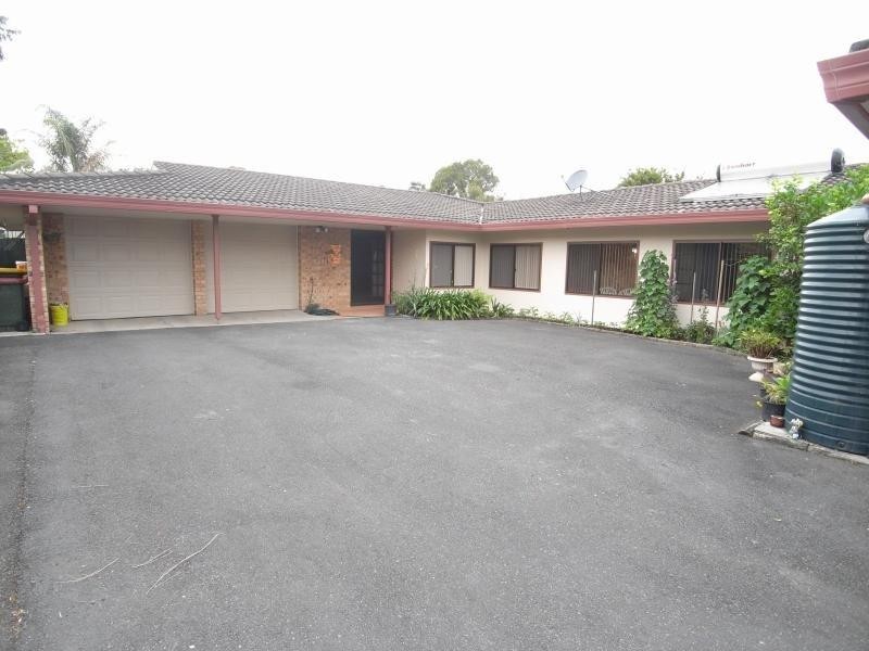37 Dugdale Ave, Taree NSW 2430