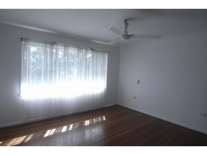 18 McPherson St, Wingham NSW 2429
