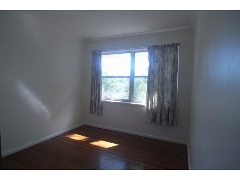 18 McPherson St, Wingham NSW 2429