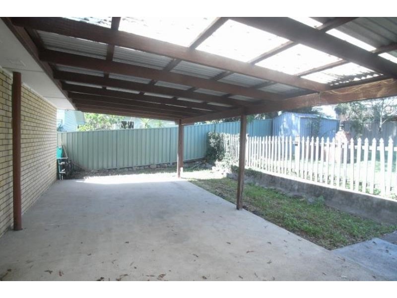 18 McPherson St, Wingham NSW 2429