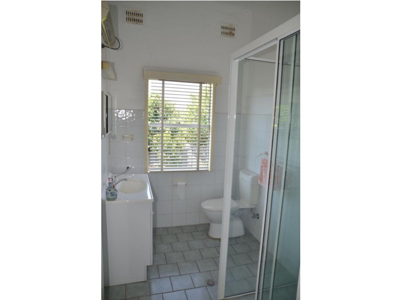 5 Lobban Rd, Wingham NSW 2429
