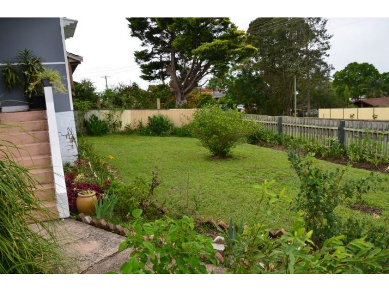 6 Killawarra St, Wingham NSW 2429