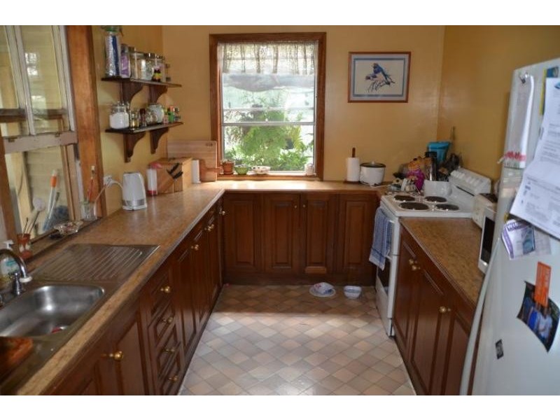 18 Mortimer St, Wingham NSW 2429