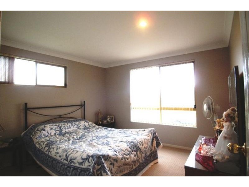 4 Kindarun Cl, Wingham NSW 2429