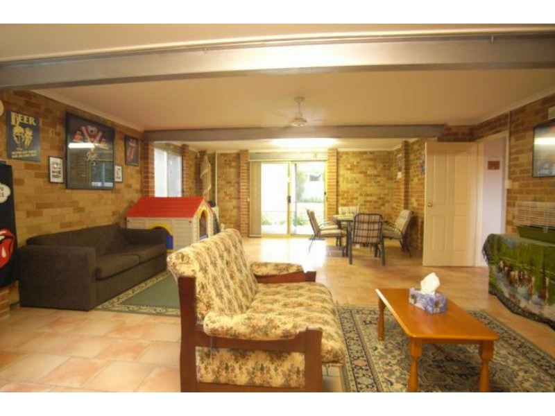 4 Kindarun Cl, Wingham NSW 2429