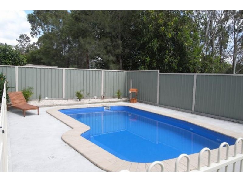 4 Kindarun Cl, Wingham NSW 2429