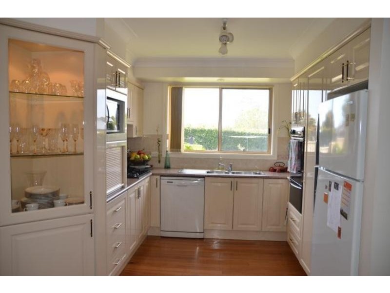 6 Bell Cl, Wingham NSW 2429