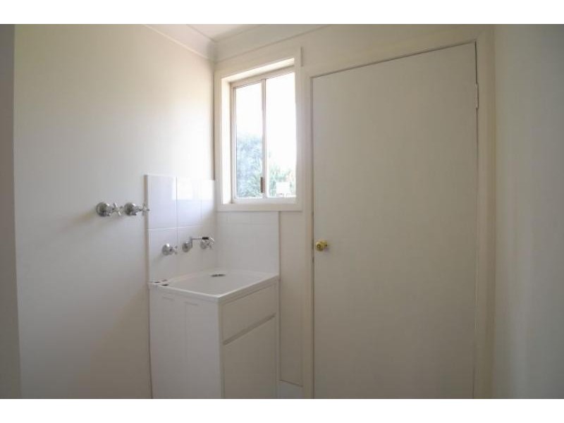 36 Summerville St, Wingham NSW 2429