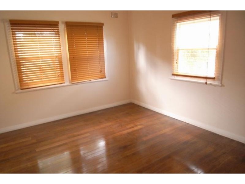 50 Combined St, Wingham NSW 2429