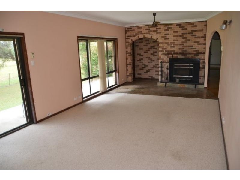 347 Careys Rd, Hillville NSW 2430