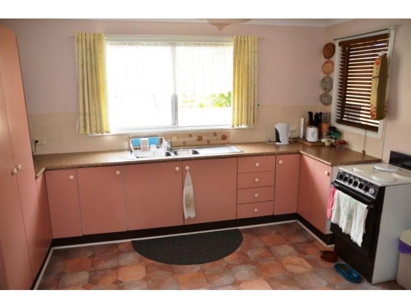 63 West St, Coopernook NSW 2426