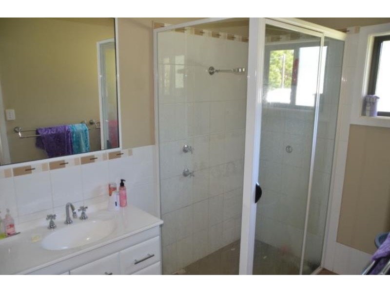 1 Killawarra St, Wingham NSW 2429