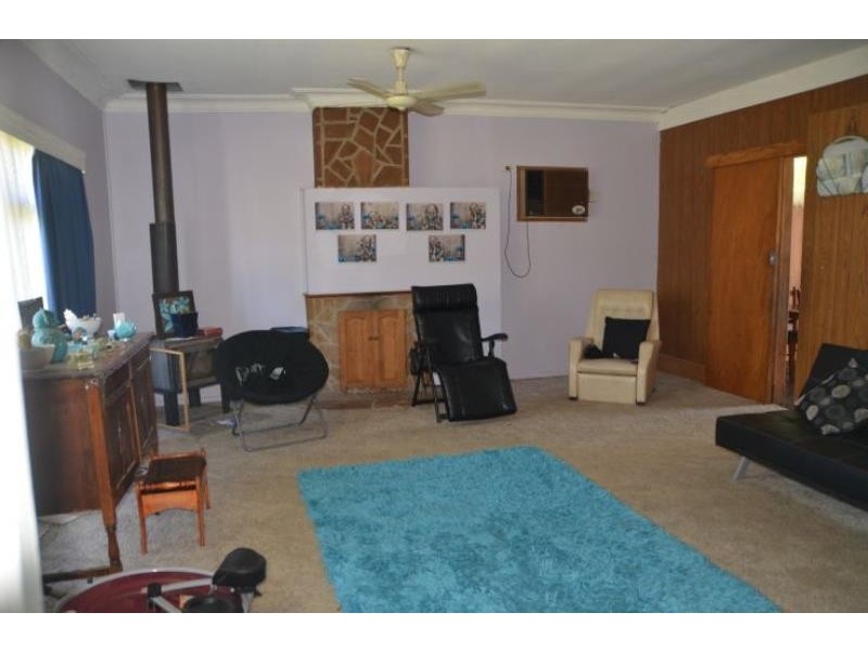 1 Killawarra St, Wingham NSW 2429