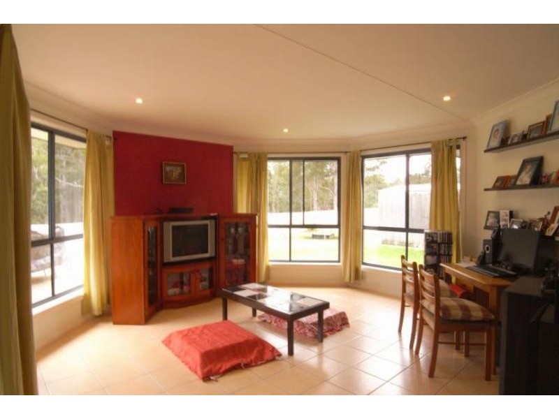 25 Burdett St, Tinonee NSW 2430