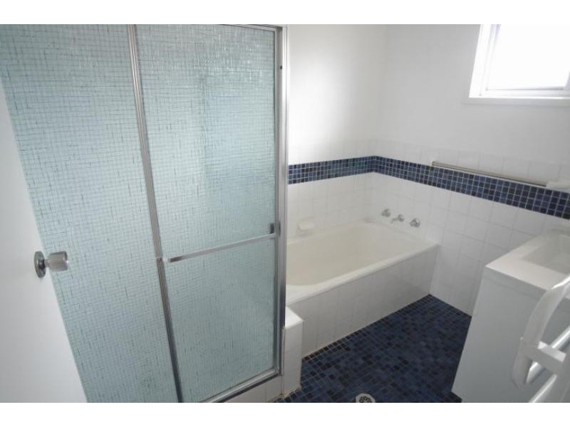 32 Hillcrest Ave, Wingham NSW 2429