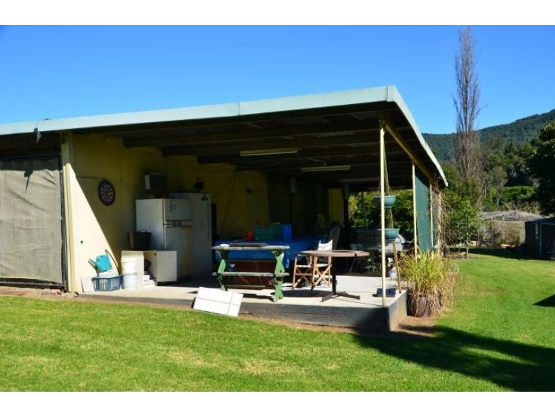 Caffreys Flat NSW 2424