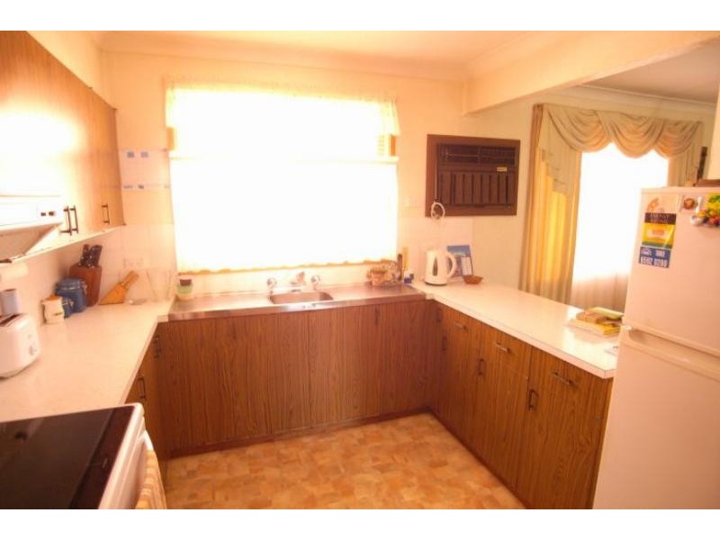 Unit 1/22 Combined St, Wingham NSW 2429