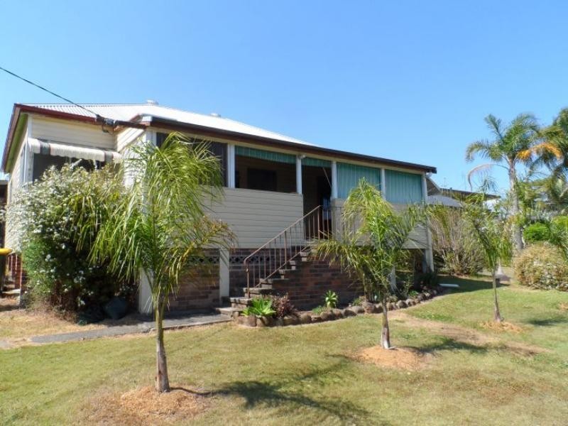 27 Lambert St, Wingham NSW 2429